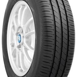 Toyo Nano Energy 3 215/60 R16 95H
